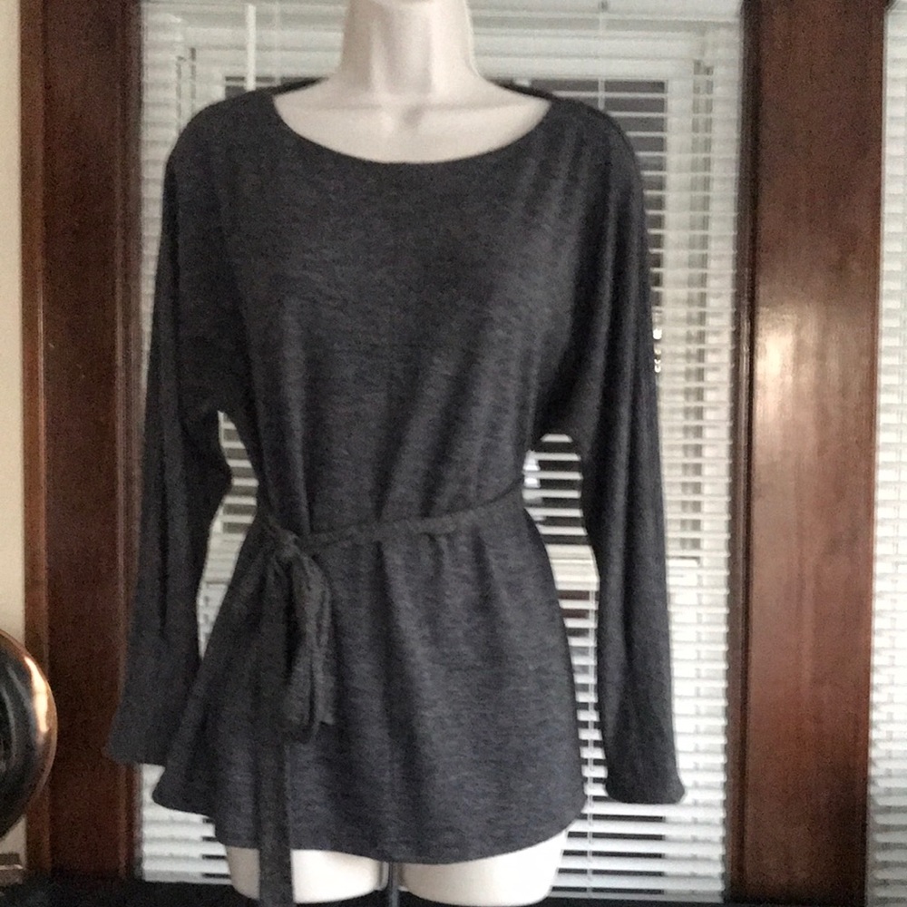 Banana Republic Belted Top🔥🌹